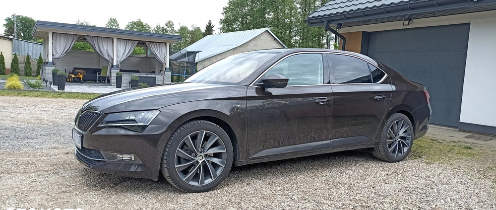 Skoda Superb cena 77000 przebieg: 144000, rok produkcji 2015 z Opole małe 211